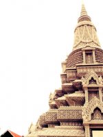 Beautiful Silver Pagoda Holidays