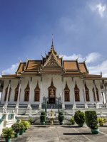 Amazing Silver Pagoda Holidays