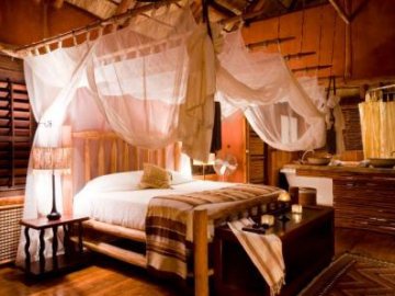 Cabana Bed Low