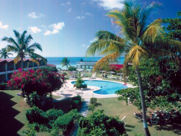 Halcyon Cove Pool