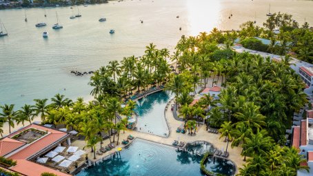 Mauricia Beachcomber Resort & Spa