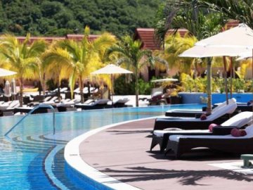 bucamment bay pool