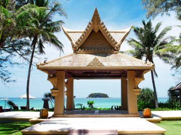 Kata Beach Resort And Spa