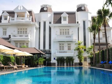 Exterior and Pool